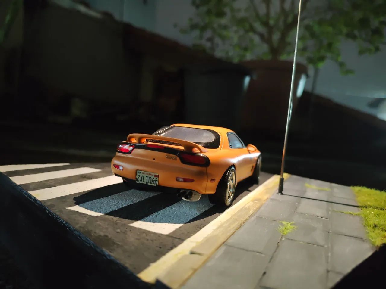 Diorama kit tamiya Mazda RX7. Escala 1/24 - Foto 4
