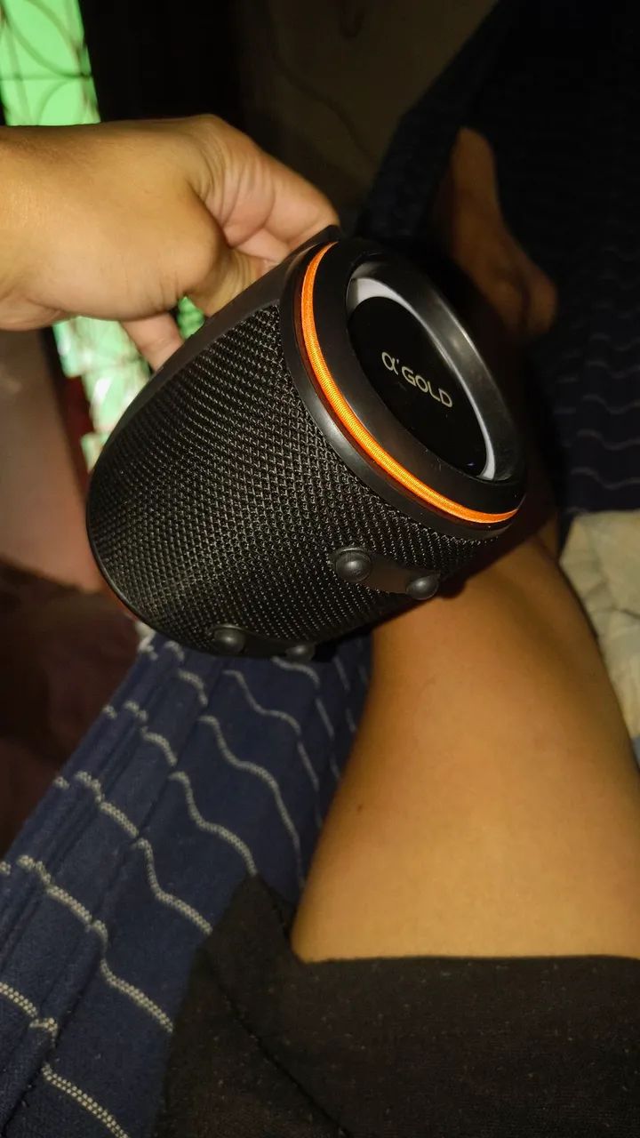 Vendo caixinha de som Ol Gold  - Foto 4