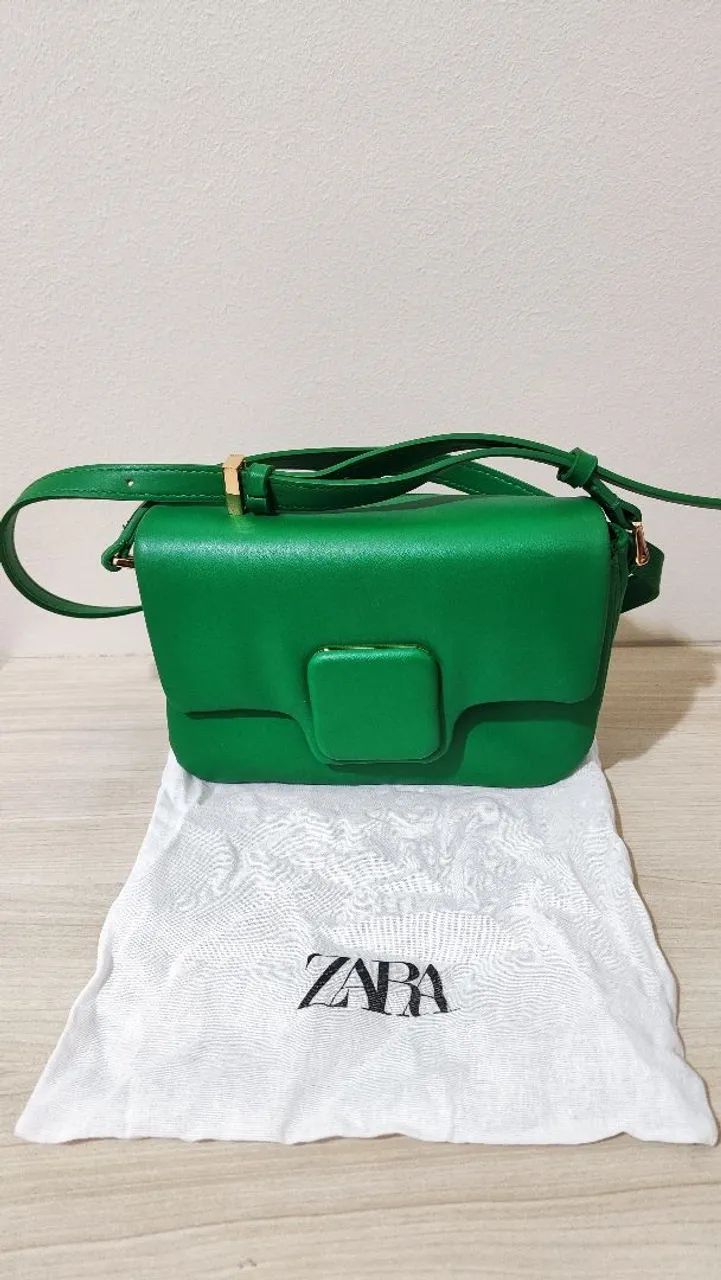 Bolsa Zara verde pequena transversal 