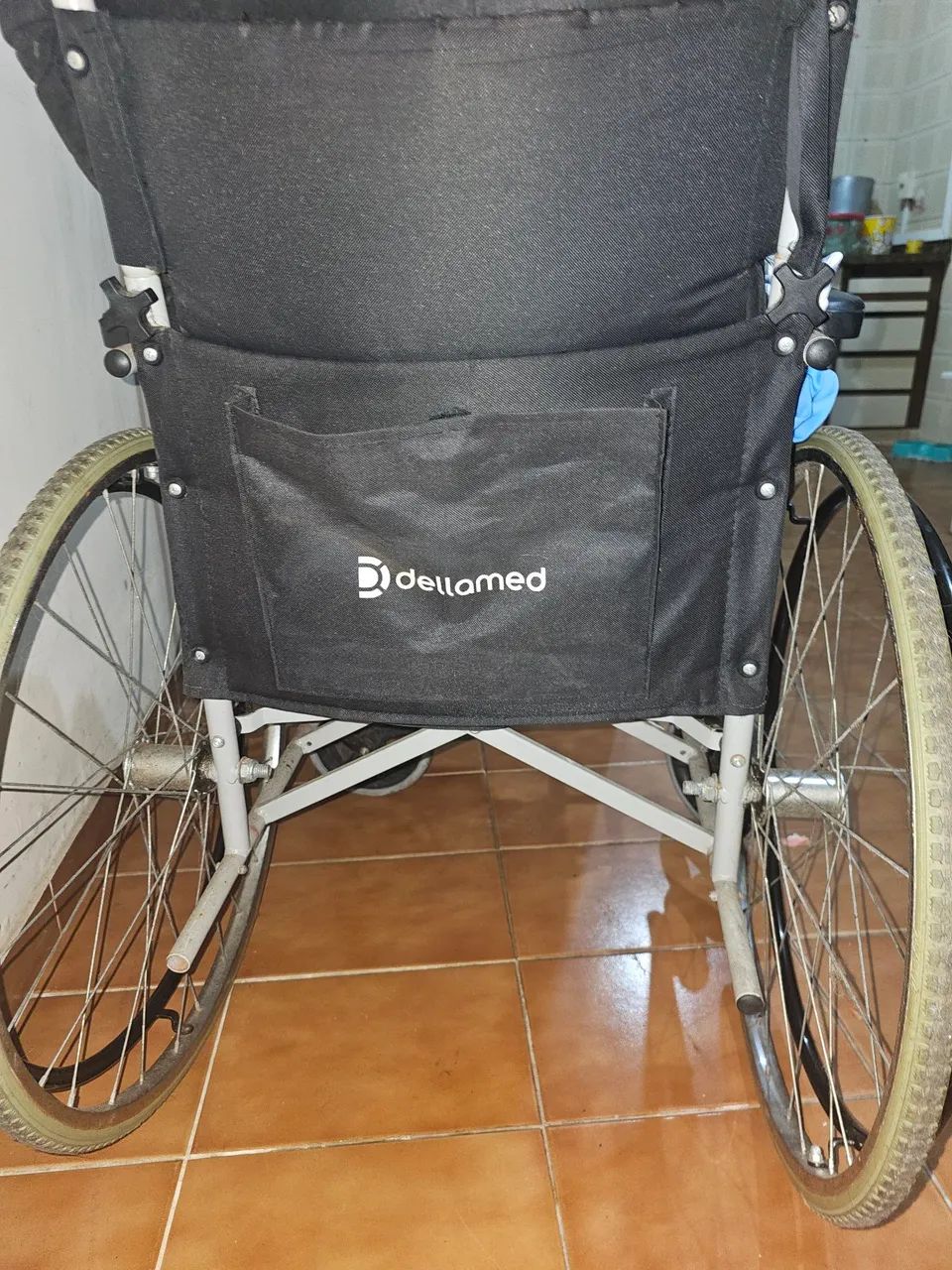 Cadeira de rodas  - Foto 2