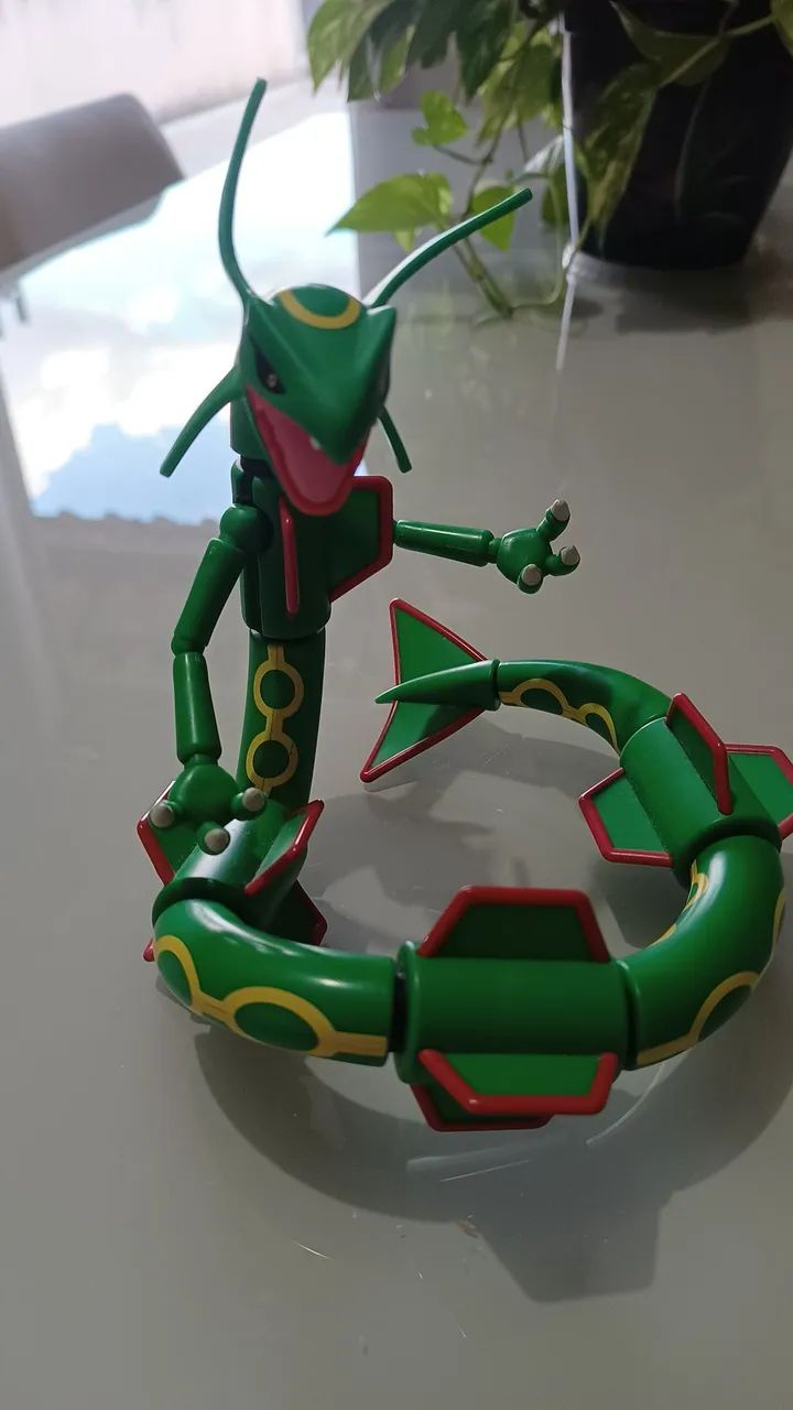 POKÉMON RAYQUAZA JAZWARES SELECT 6" 