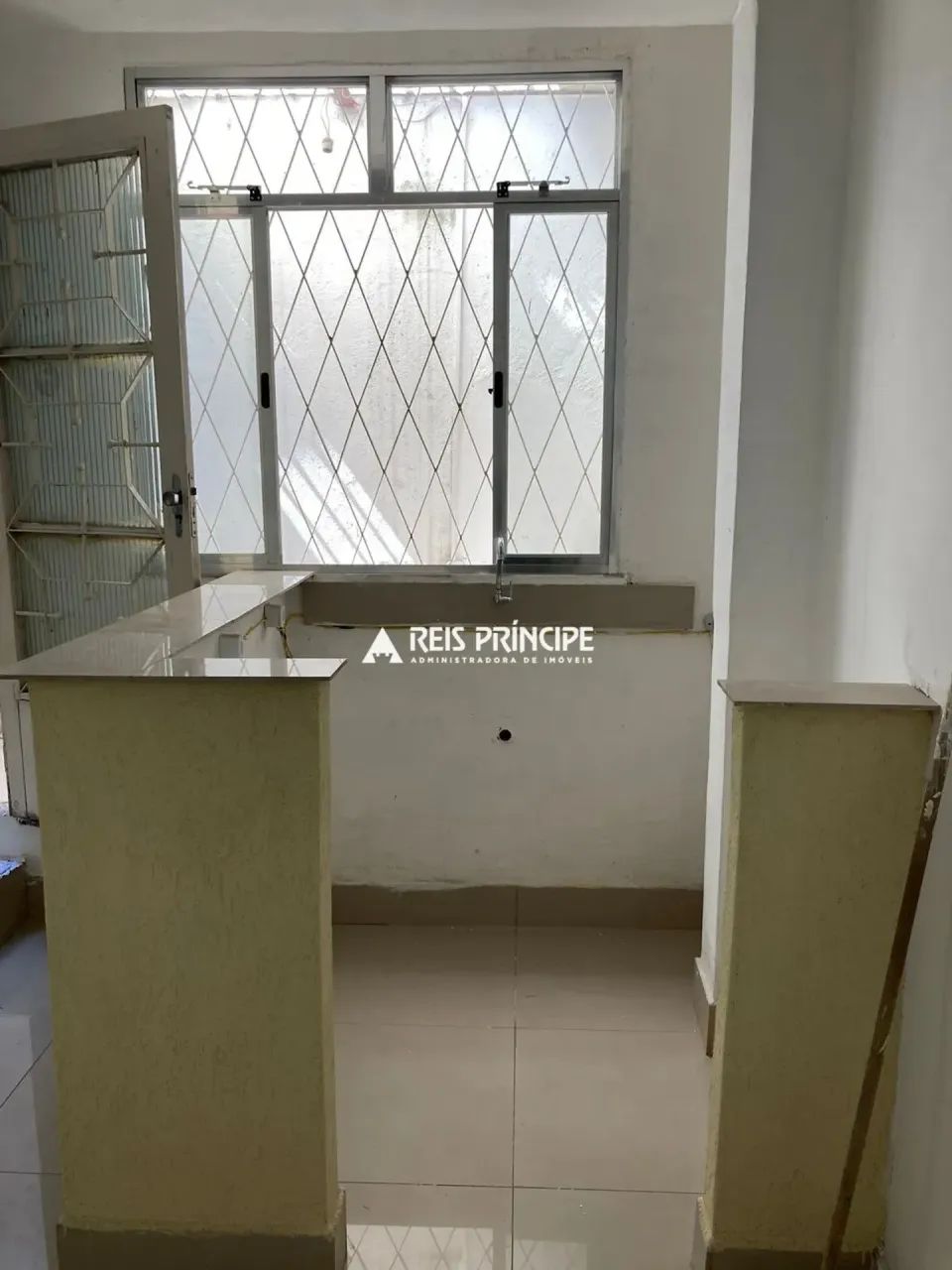 SALA COM 25M² PARA ALUGAR NA FREGUESIA - Foto 3
