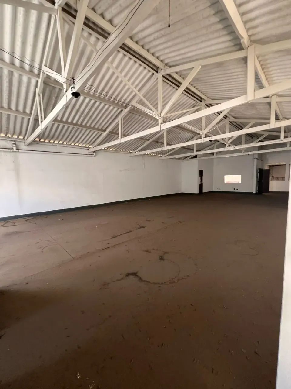 Barracão comercial na Av. Calógeras  Centro - Foto 3