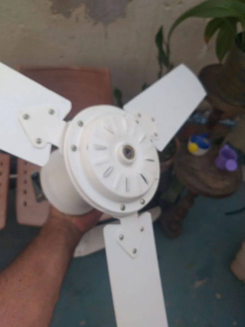 Vendo esse dois ventilador de teto  - Foto 3