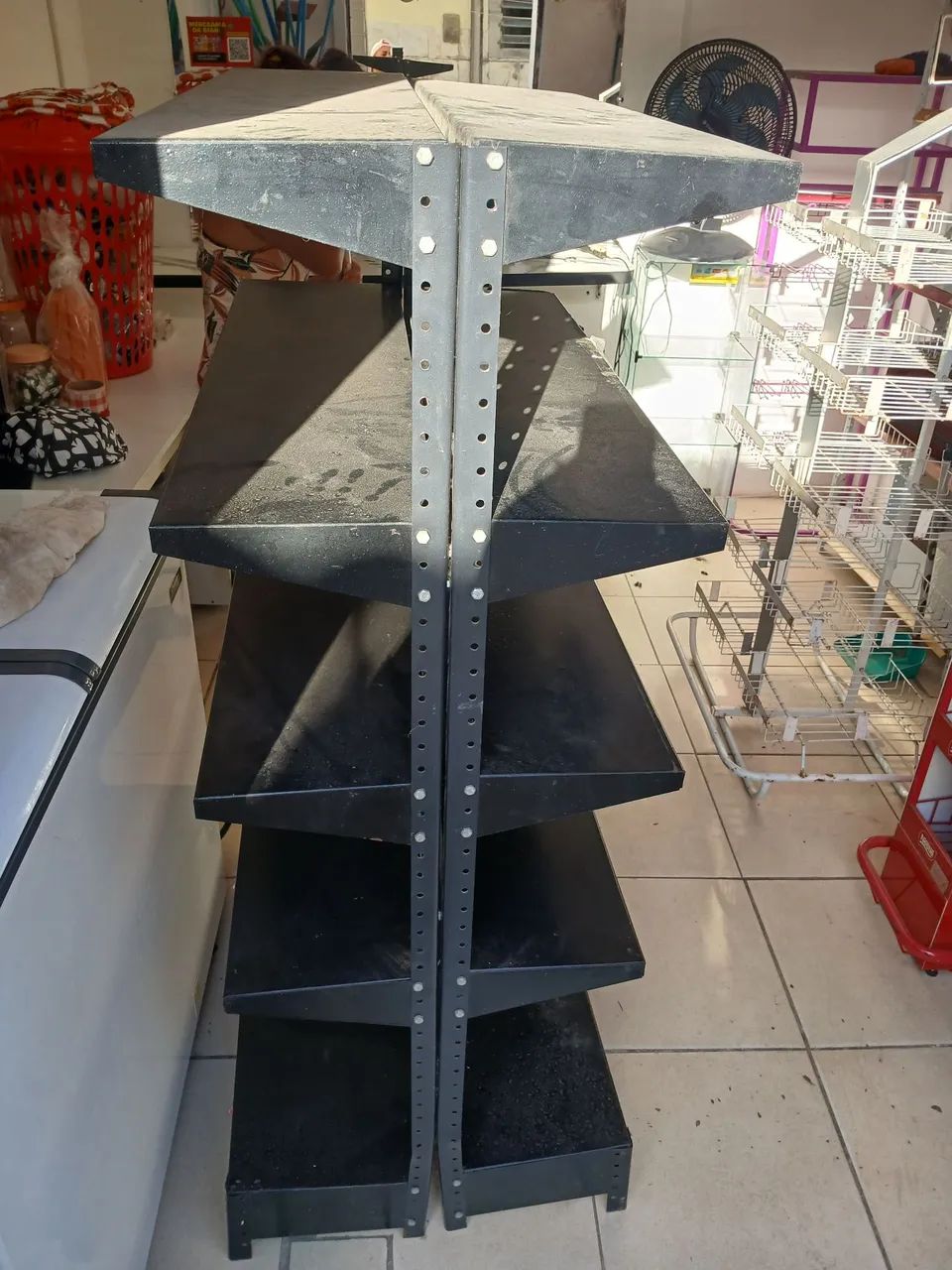 Prateleira - Foto 2