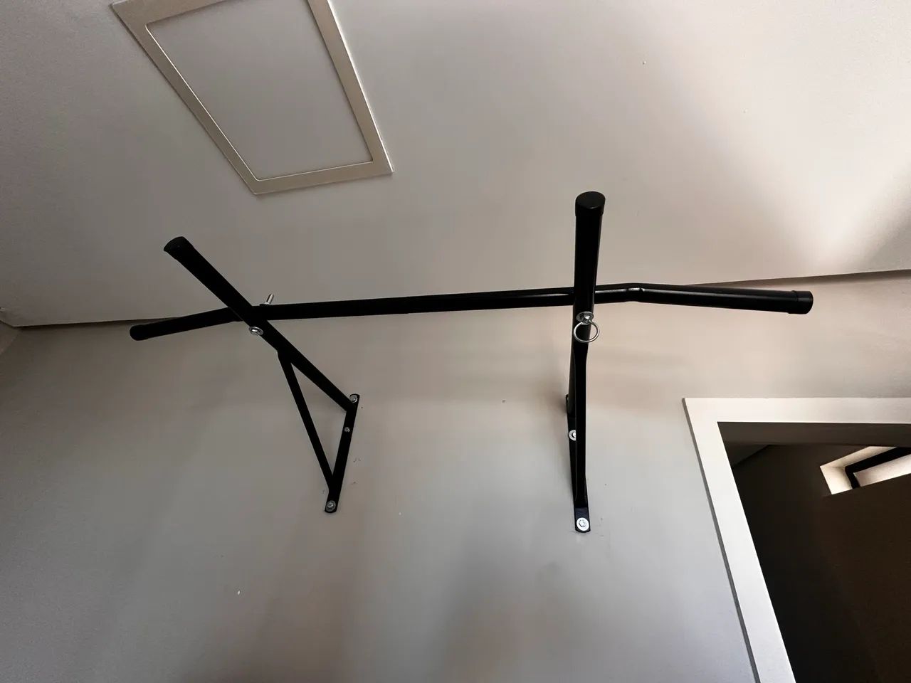 Barra de parede SUPER nova