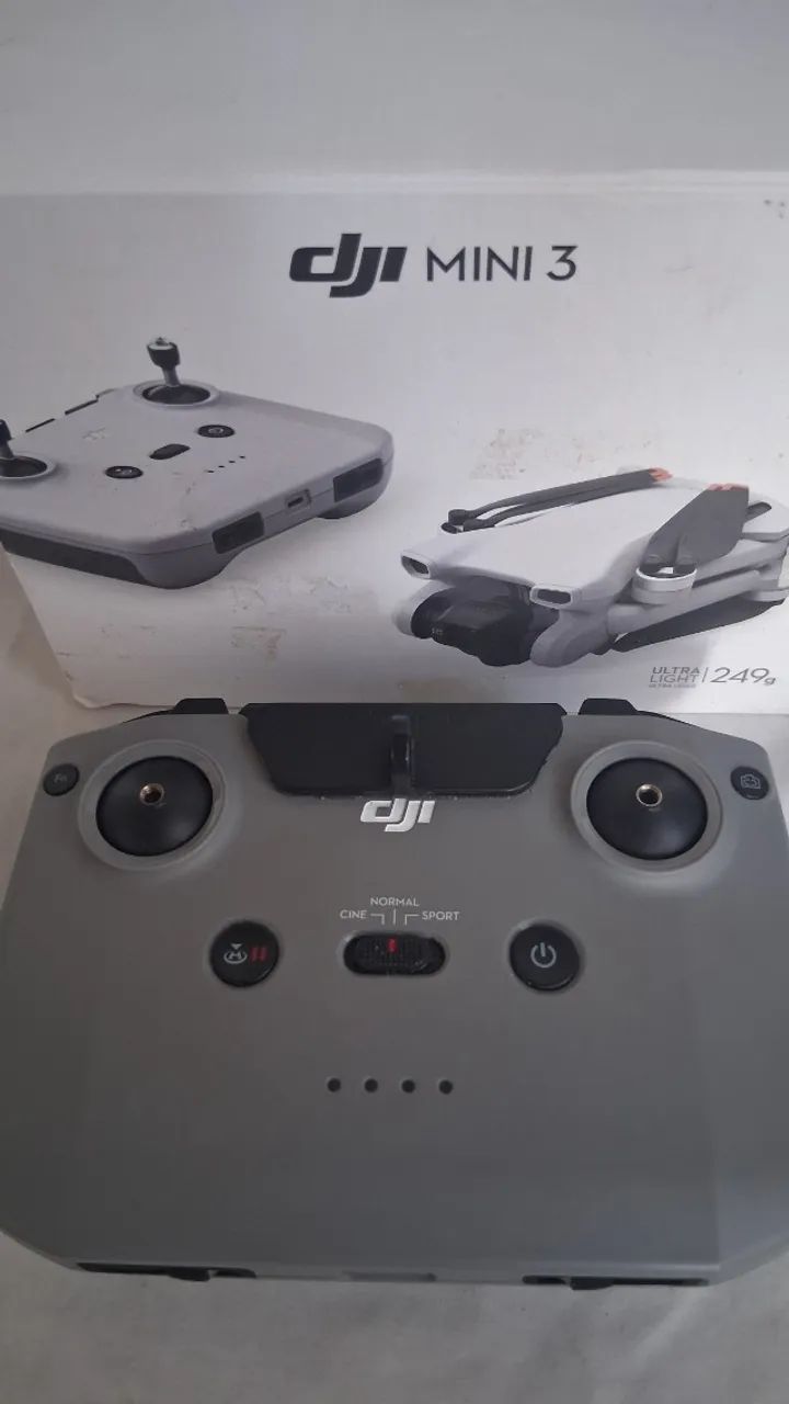 Kit 2 baterias + 1 controle Dji mini 3 originais  - Foto 3