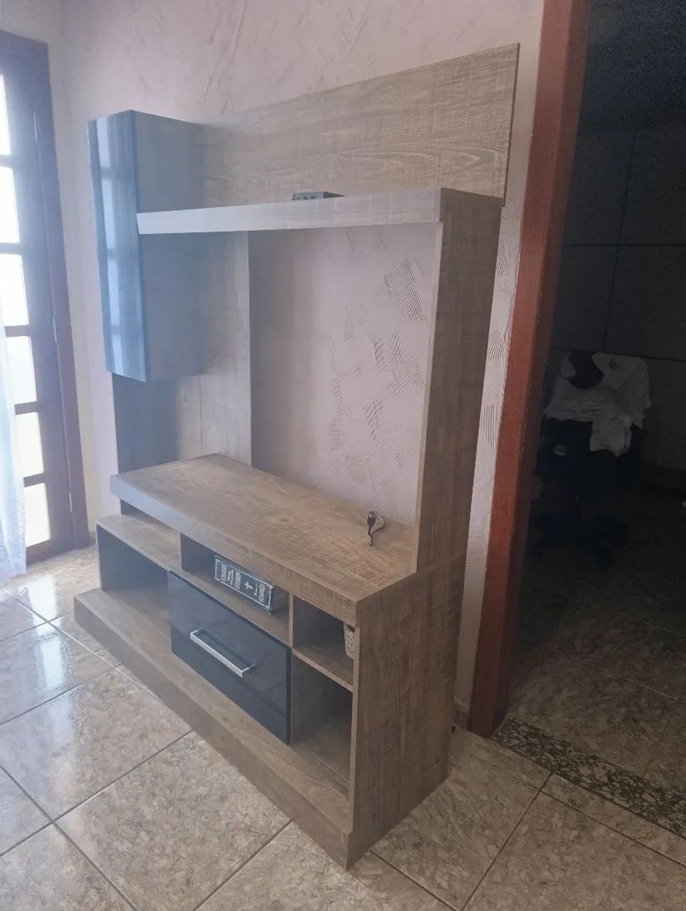 Estante MDF semi nova - Foto 4