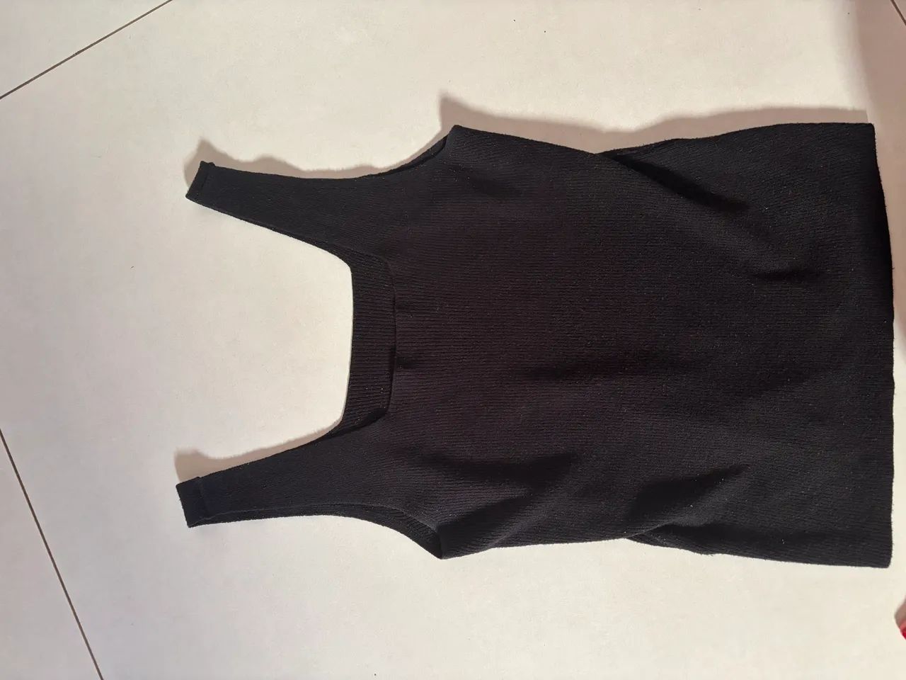 Blusa de tricot preta regata  - Foto 4