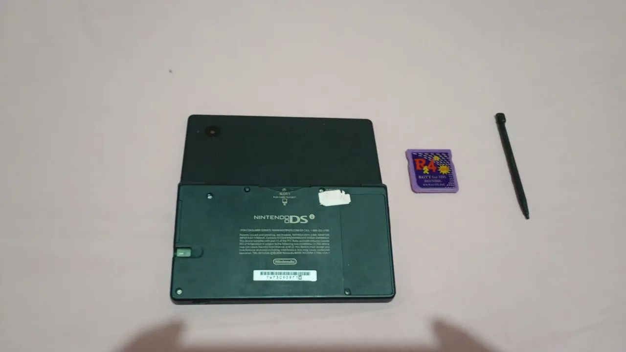 Nintendo DS i - Foto 2