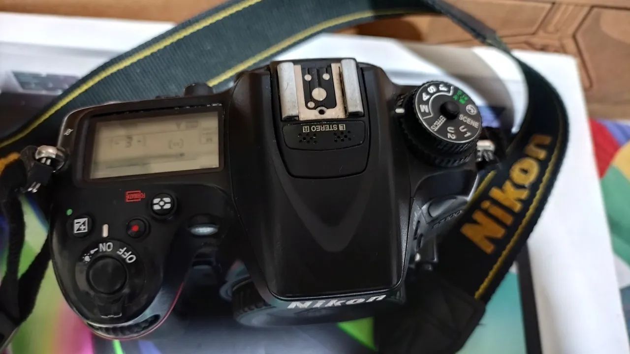 Câmera Nikon profissional D7100 / só o corpo e uma bateria  - Foto 4