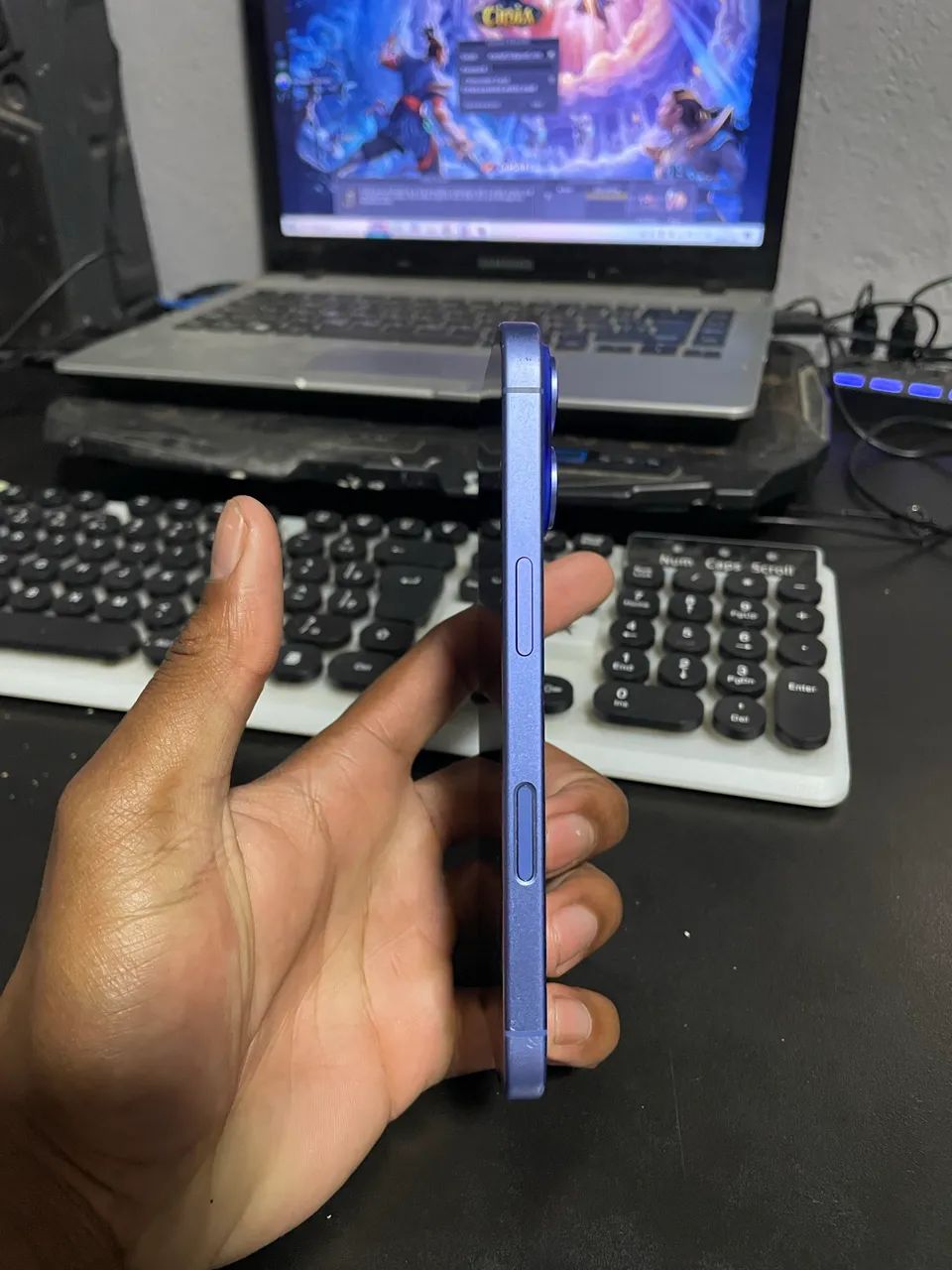 iPhone 16  - Foto 3