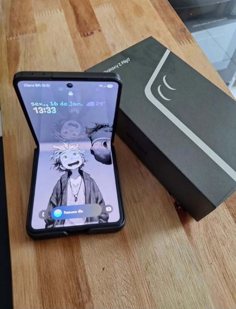 Z Flip 7 - Foto 2