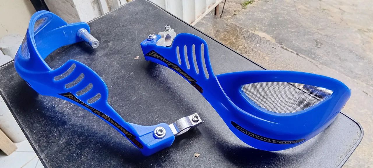 PROTETOR DE MÃO PROTORK  COMPATIVEL PARA QUALQUER  MOTO