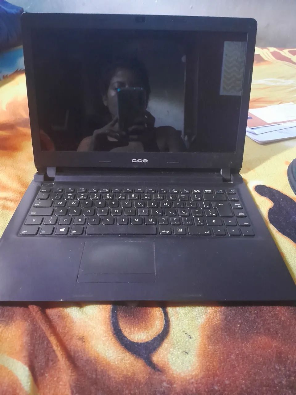 Notebook CCE para conserto ou retirada de peças - Foto 2