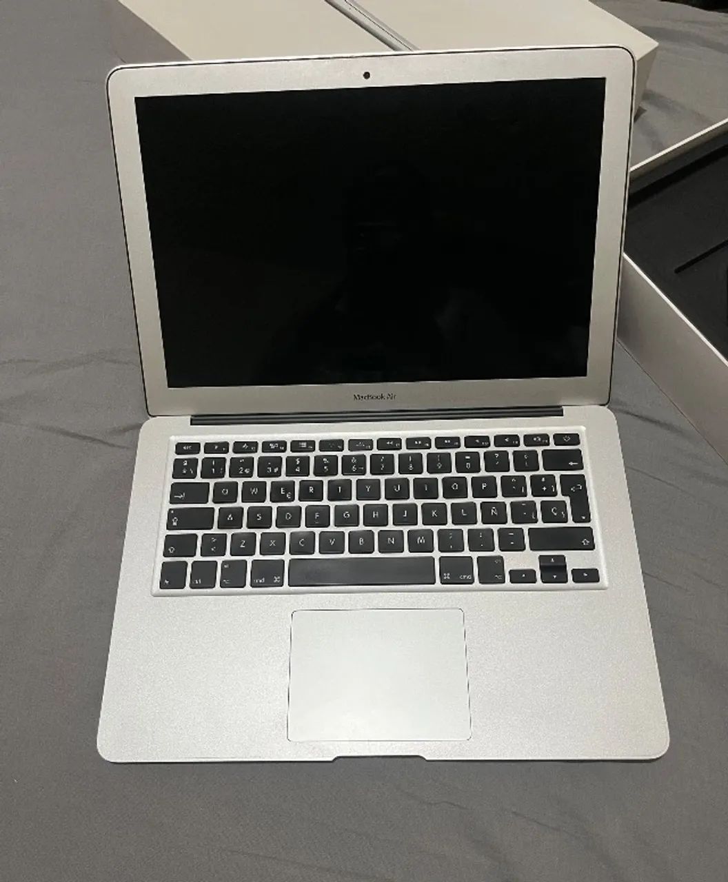 MacBook Air 13? i5 8GB SSD - Leve, rápido e ideal para estudos/trabalho