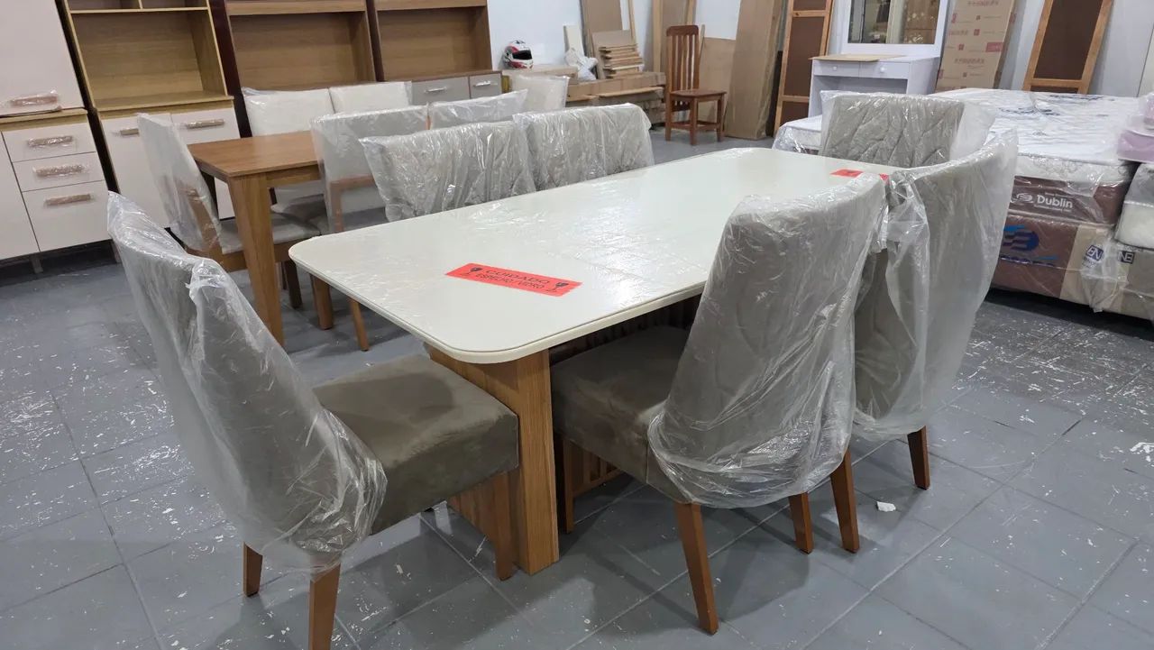 Mesa de 6 cadeiras Tampão de vidro nova - Foto 2