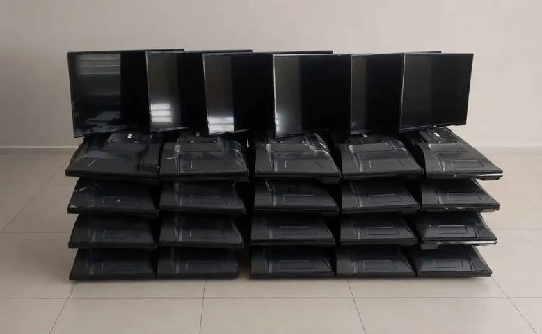Lote 50 TV 28 polegadas Valor R$ 79,99 cada na compra lote só vendo lote 