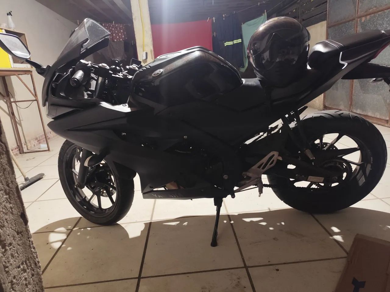 YAMAHA R15 - Foto 4
