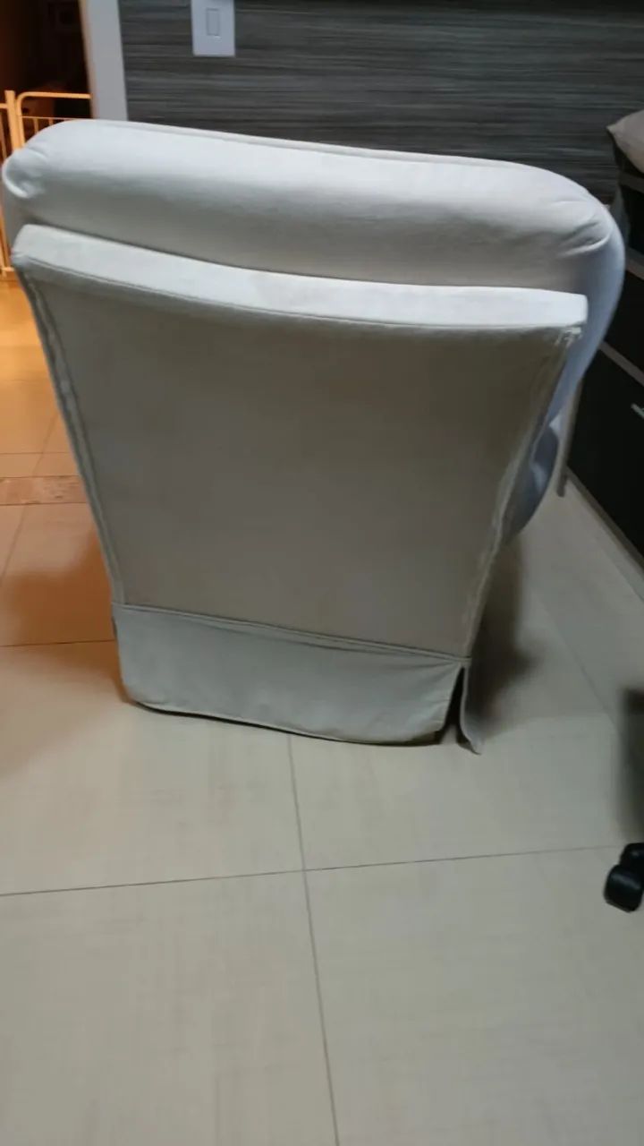 Poltrona de amamentação com balanço - Foto 3
