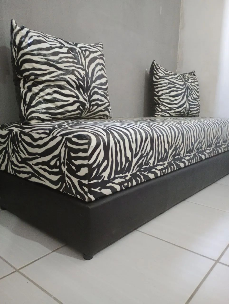 Sofá - cama multiuso/ sofanete 2 almofadas 