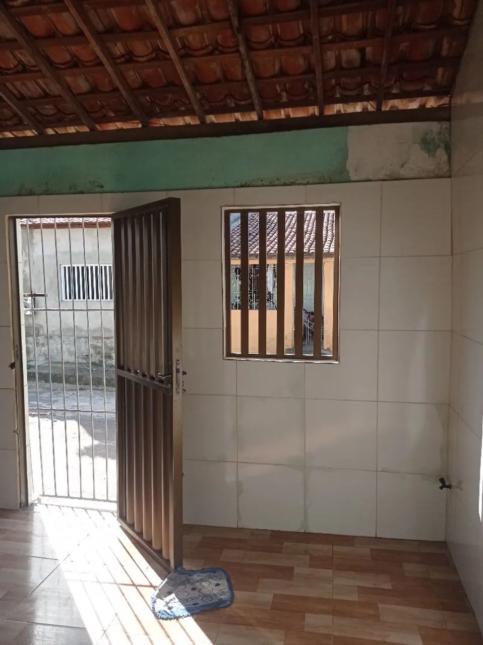 CASA NO PADRE PEDRO, próximo a escolas, supermercado, posto de combustível e  comércios. - Foto 2