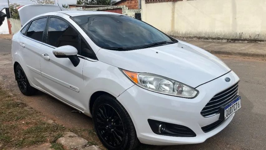 Ford Fiesta Fiesta Sed. TI./TI.Plus1.6 16V Flex Aut. 2014