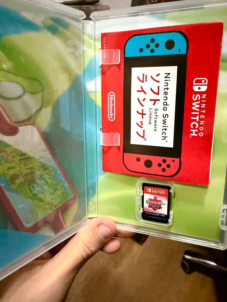 Jogo Nintendo Switch POKÉMON SHIELD  - Foto 3
