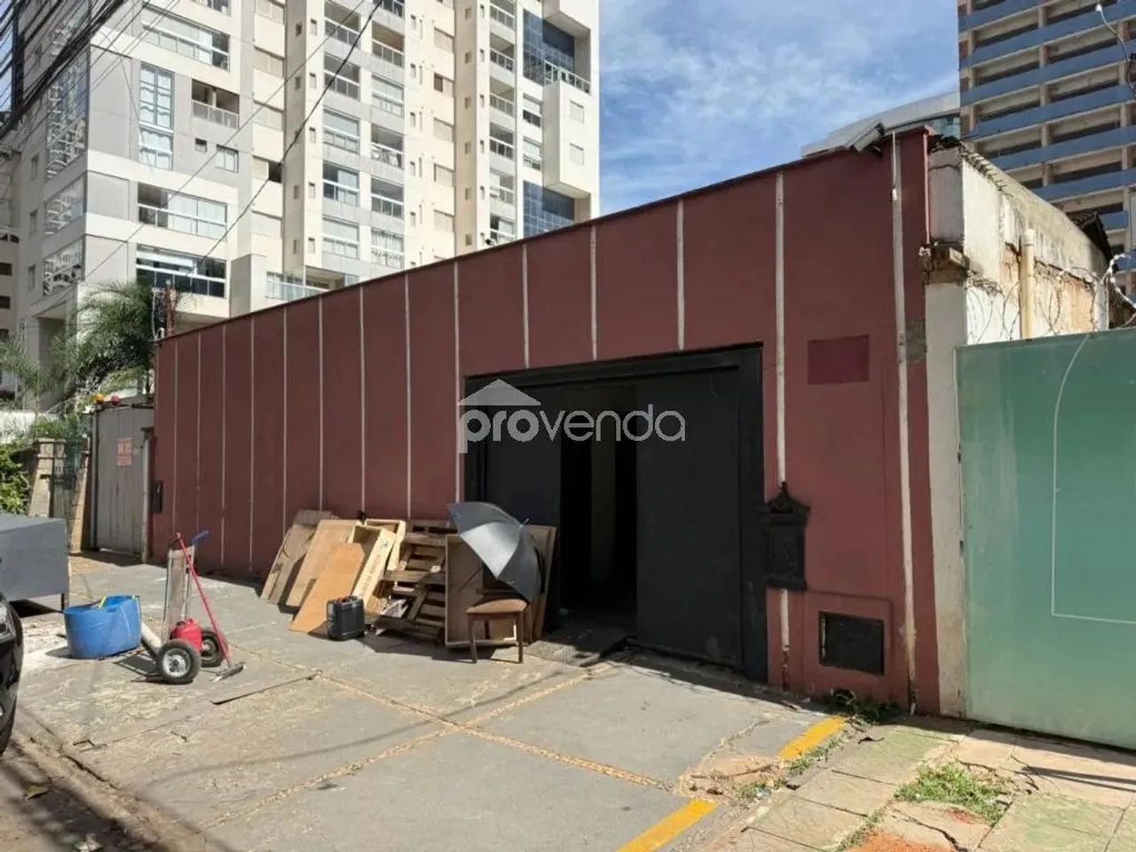 IMÓVEL COMERCIAL DE 677,00, SETOR OESTE.