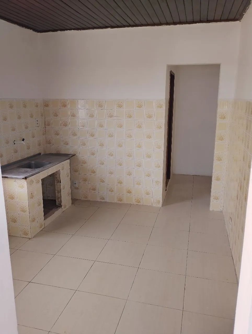 ALUGA-SE CASA - 1º ANDAR | PARIPE<br> - Foto 3