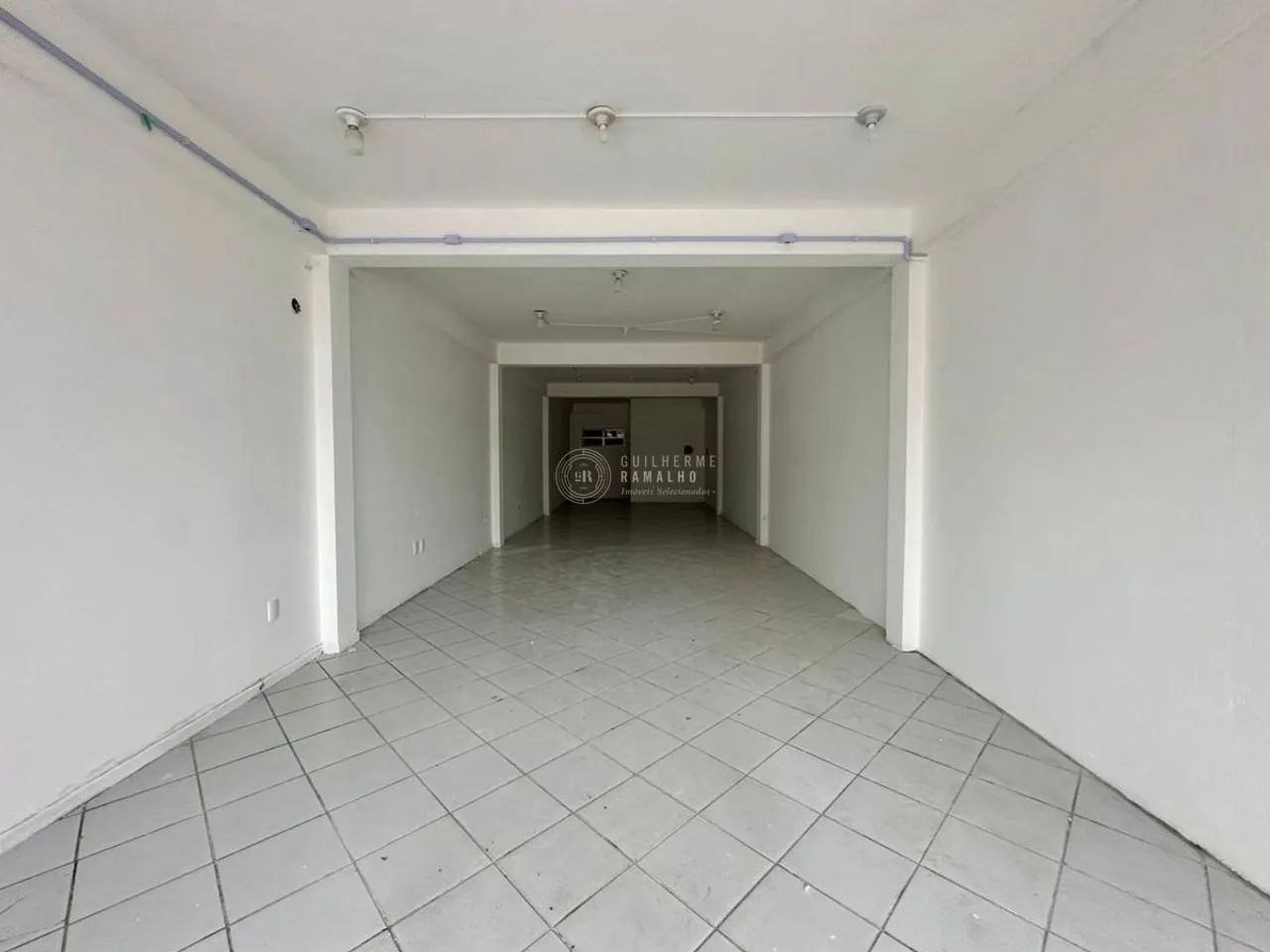 Locação Anual: Sala Comercial 5ª Avenida em Balneário Camboriú - Foto 3