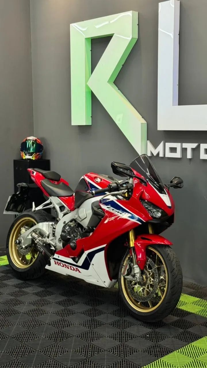 ? HONDA CBR 1000RR  - Foto 4