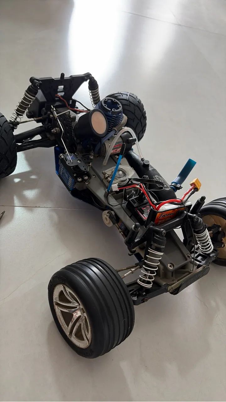 Traxxas Nitro Rustler com upgrades  - Foto 4