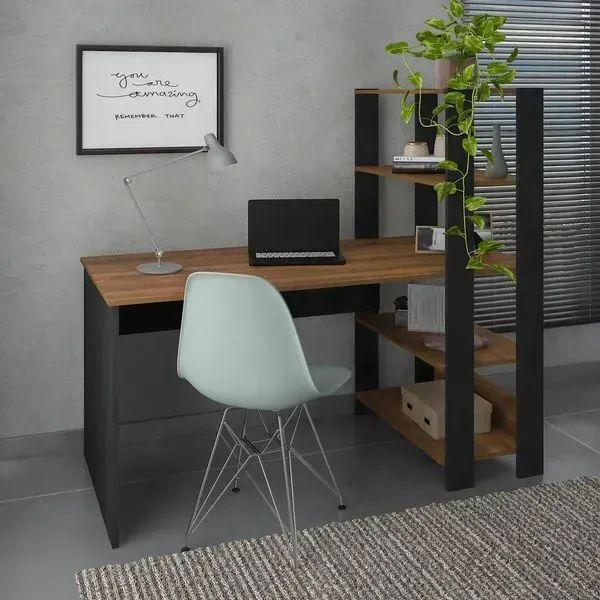 Mesa de escritorio com nicho 