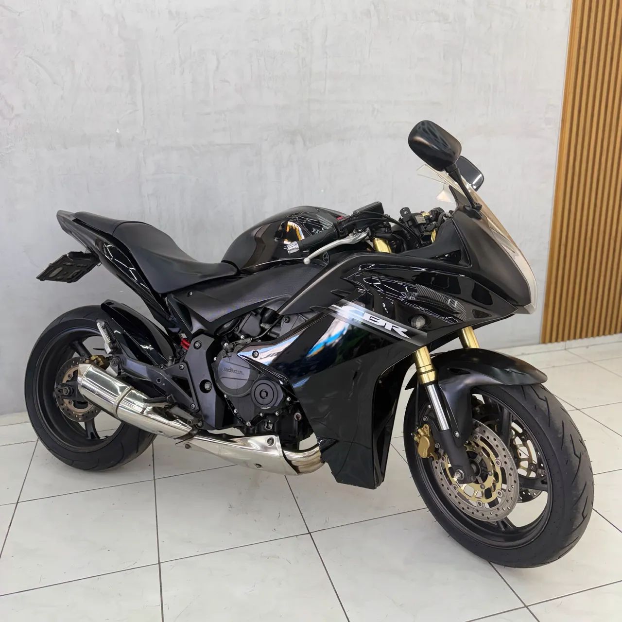 Honda CBR600F 2012 - Foto 3