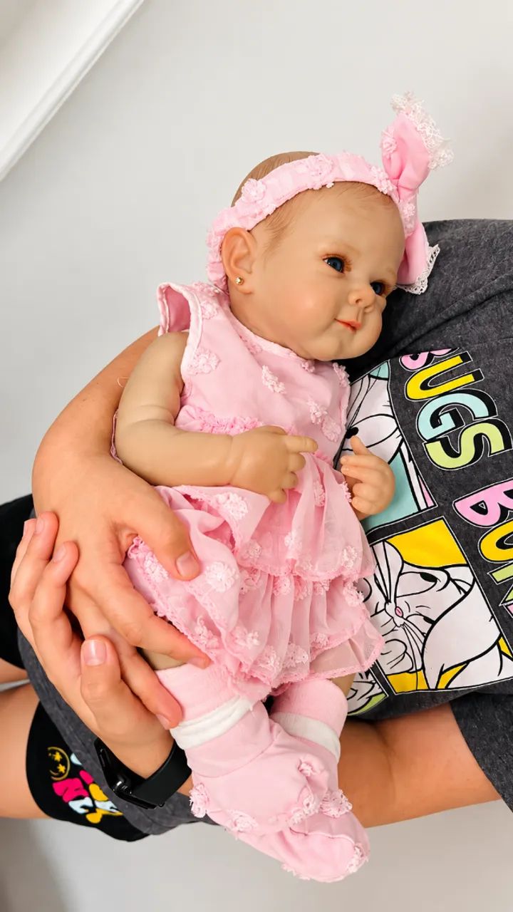 Boneca Bebê Reborn Menina 46cm Corpo Inteiro Vinil - Foto 4