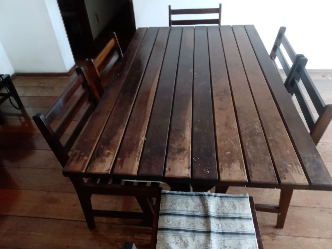 Vendo mesa ,sala de jantar! - Foto 2