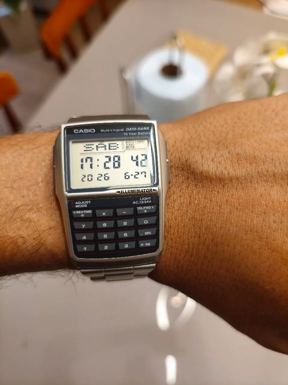Relógio Cássio original com calculadora 