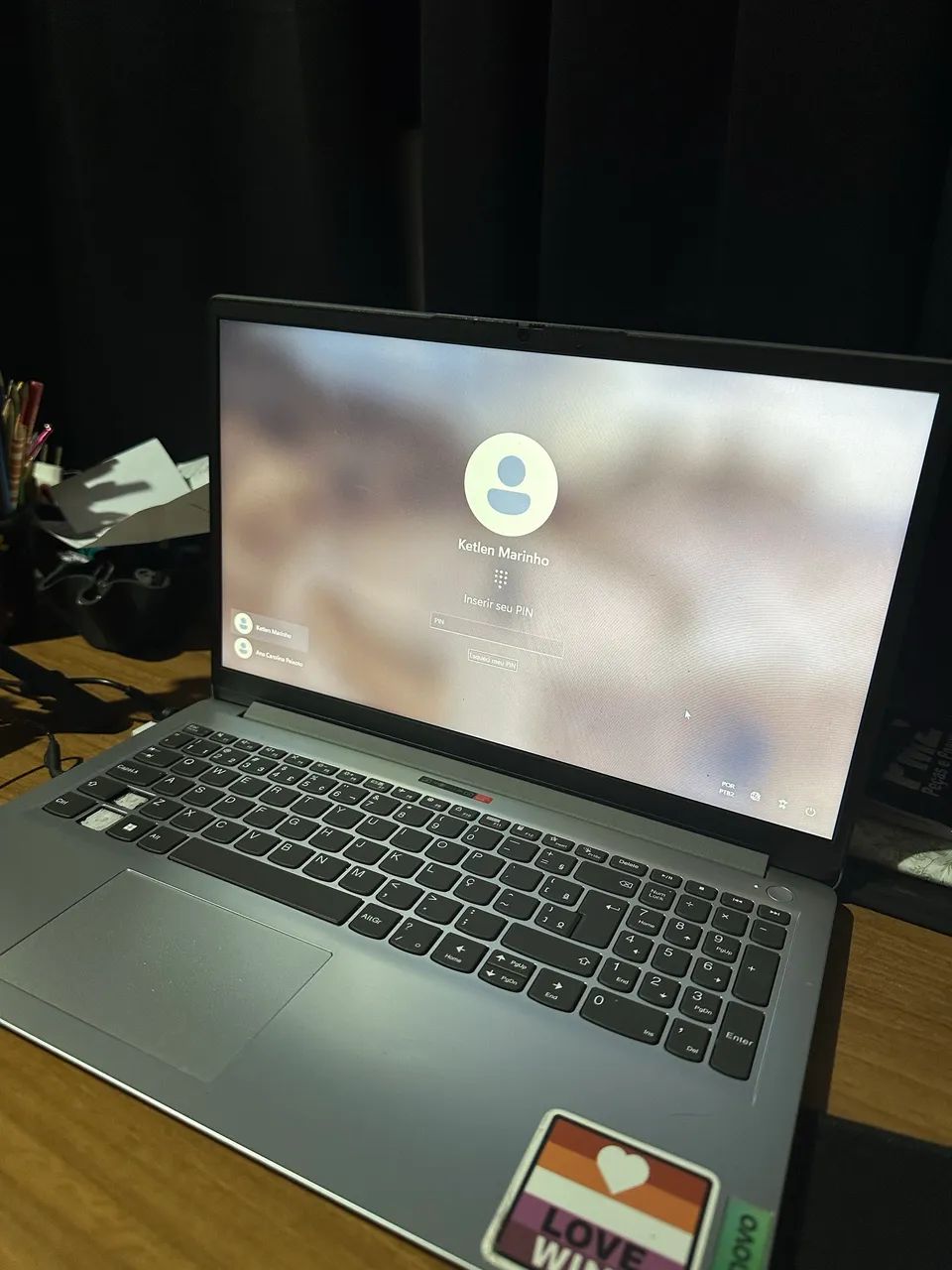 Lenovo IdeaPad 1 15IAU7 - Foto 2