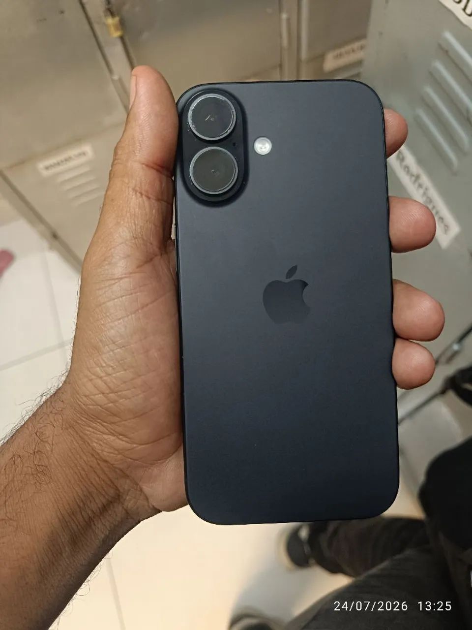 iPhone 16 preto 128gb - Foto 4