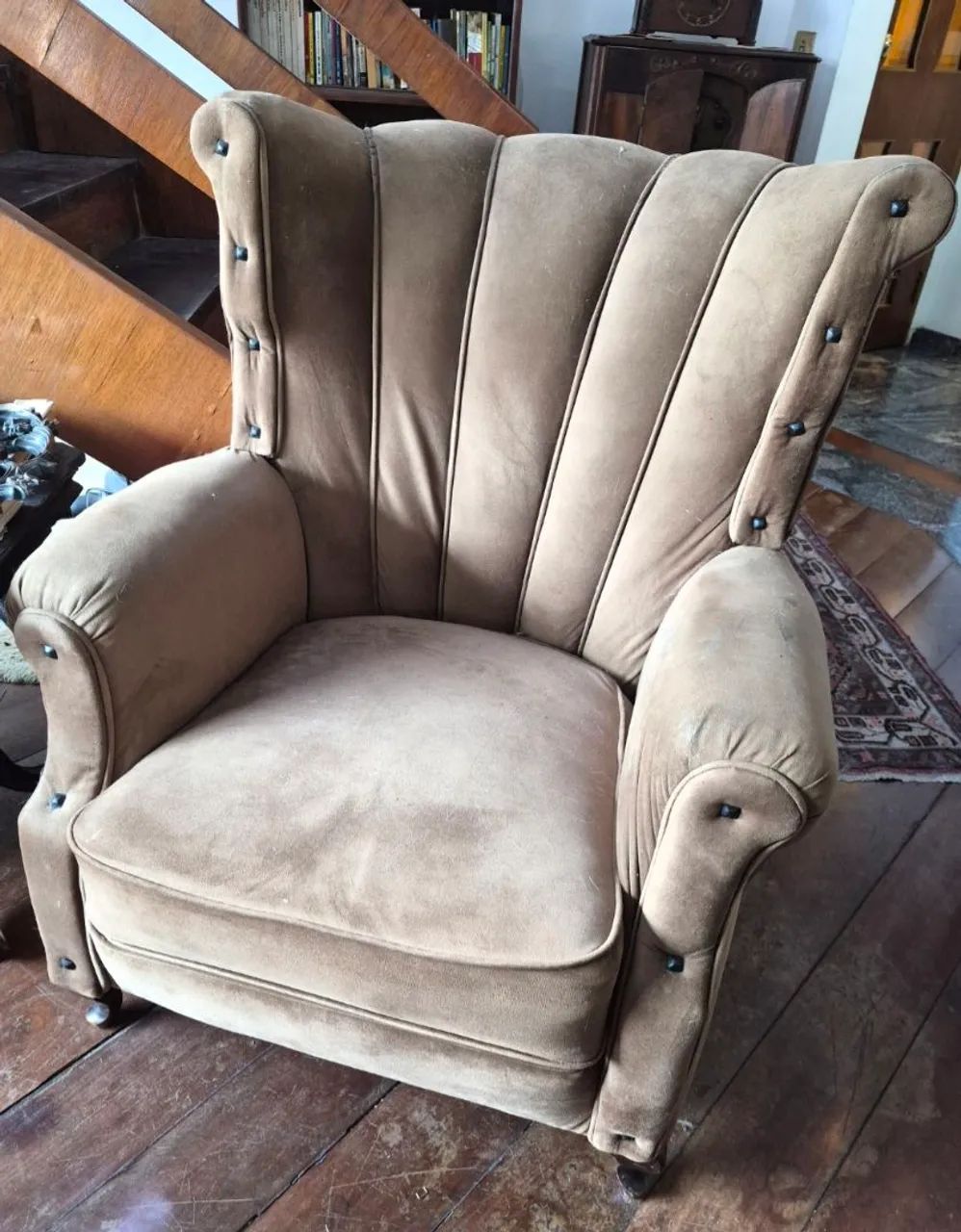 PAR de POLTRONAS Estilo Begere - Clássicas - Foto 3