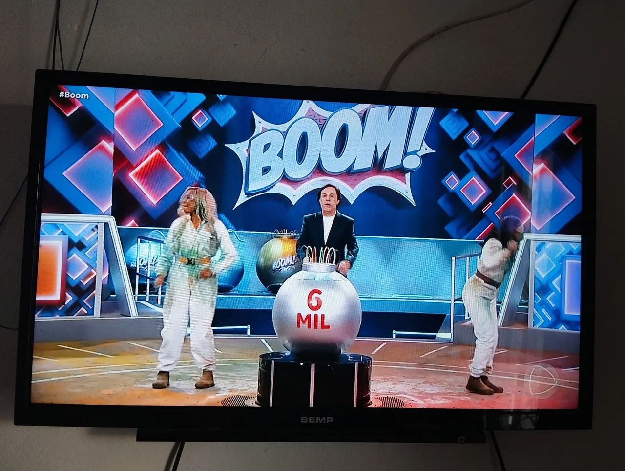 Vendo ou troco TV SEMP, 32 Polegadas em perfeito estado