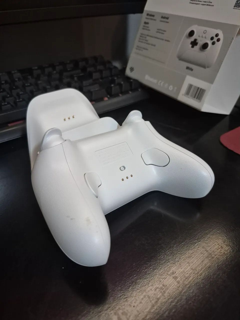 Controle 8bitdo ultimate com doc de carregamento - Foto 4