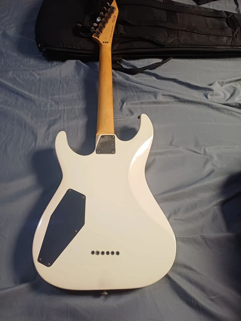 Guitarra LTD ESP  M10 - Foto 2