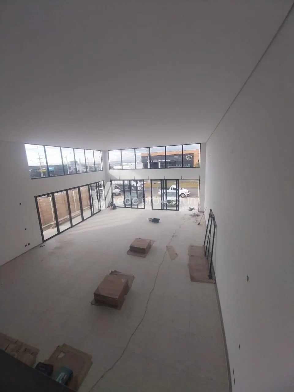 Galpão Comercial, em importante avenida - Foto 2