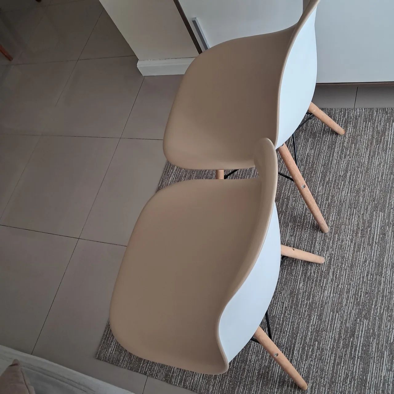 Cadeiras modelo Eames Eiffel - Foto 2