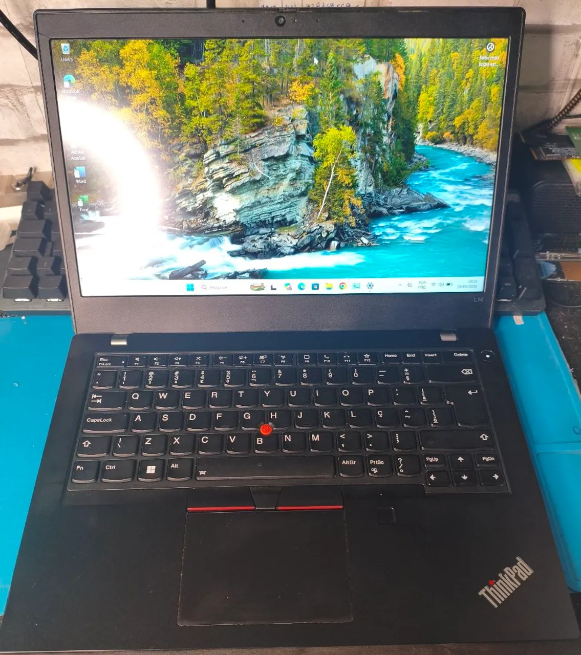 Lenovo ThinkCentre M720q | i5-8400T - Computadores e Desktops
