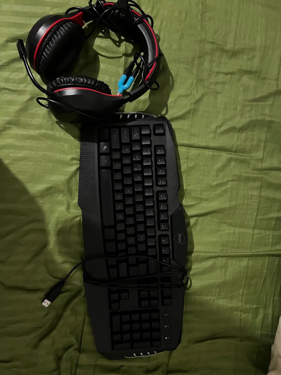 Teclado Dazz com fone dazz de brinde