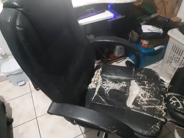 Cadeira presidente com ajuste de altura a gás - Foto 5