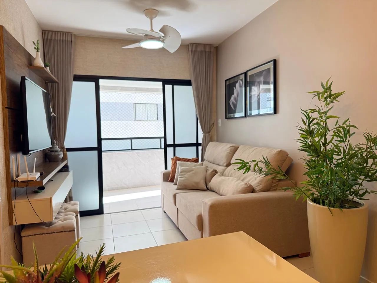 Apartamento mobiliado 3/4 com 2 suítes - Foto 2